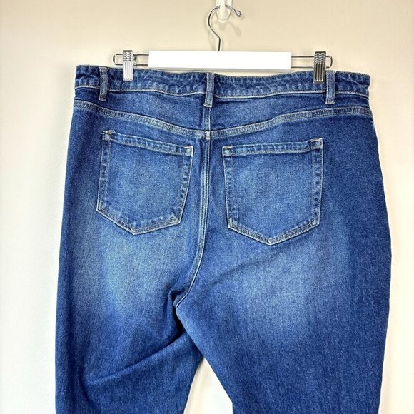 Lane Bryant Signature Fit Relaxed Straight Jeans 16 - Picture 5 of 8
